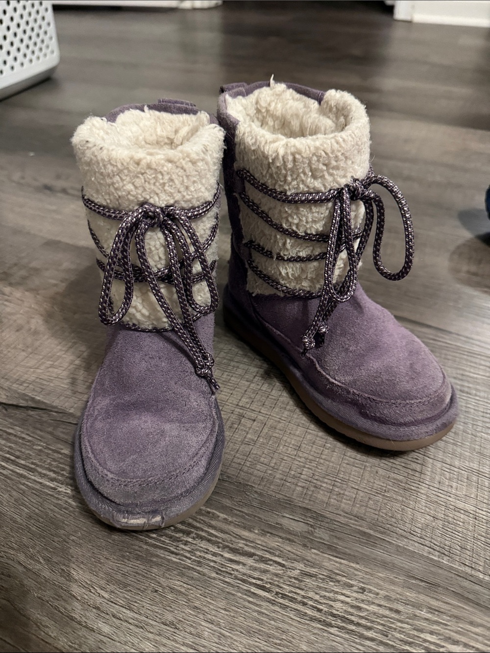Cozy Purple Suede Sherpa Lace-Up Boots